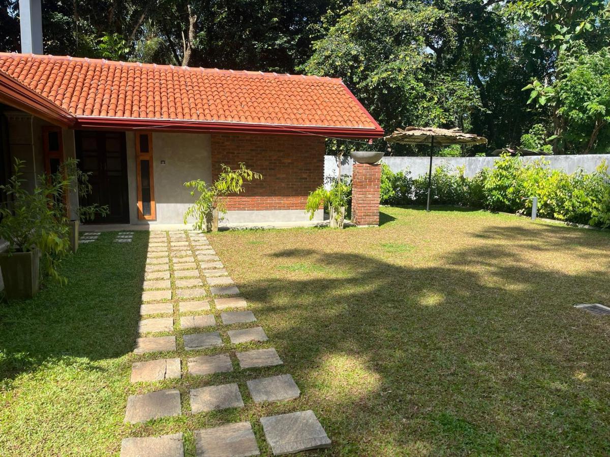 Bappa'S Place Dikwella Kültér fotó